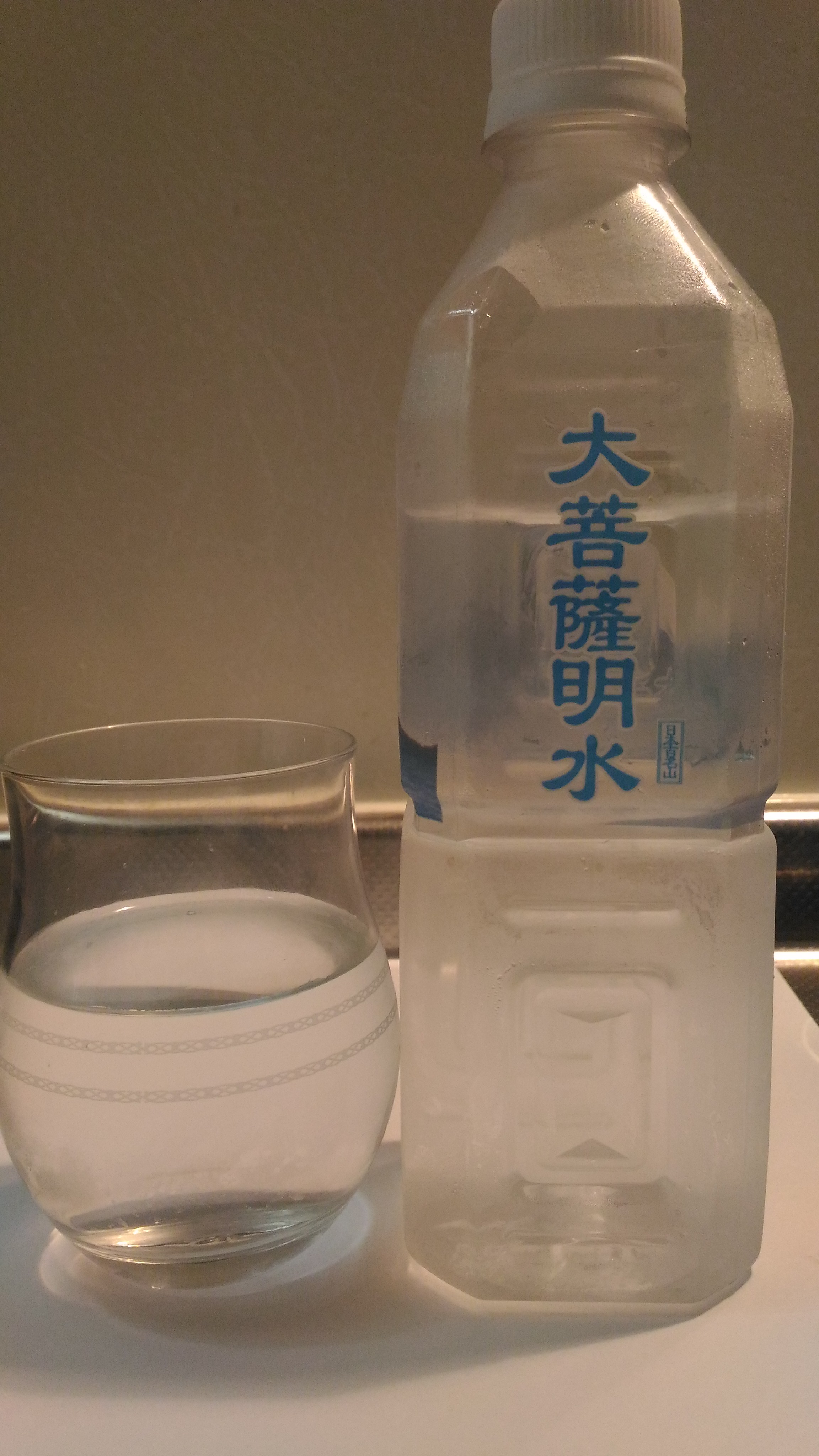 山梨県 大菩薩明水 ～日本百名山の天然水～